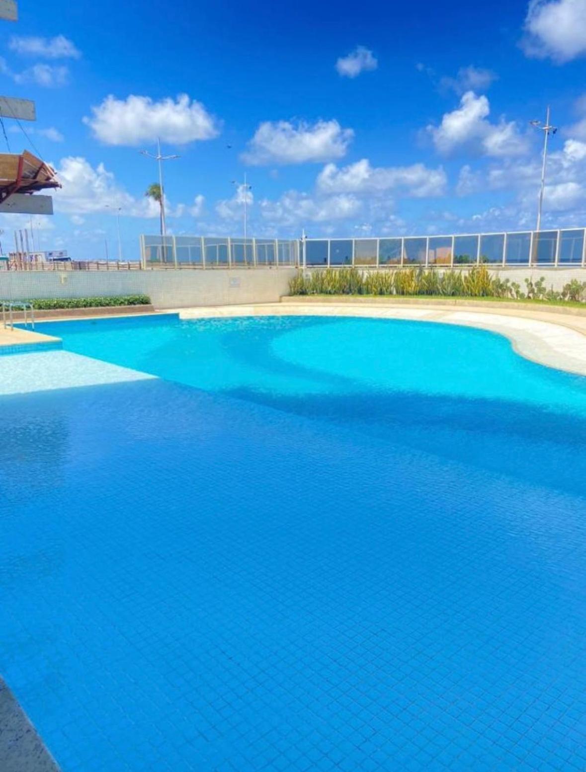 Apto Completo Beira Mar Salvador Exterior foto
